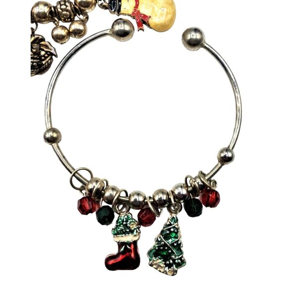 Christmas Bracelet Lot of 4 Slide Charm Avon Vintage to Now Costume Jewelry - Picture 4 of 14